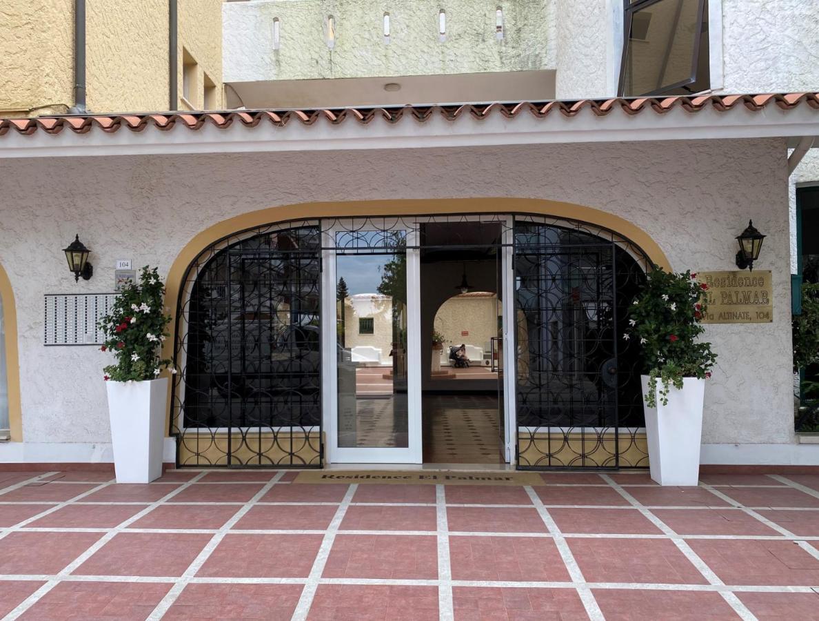 Residence El Palmar Fronte Mare, Fronte Spiaggia 리도 디 예솔로 외부 사진